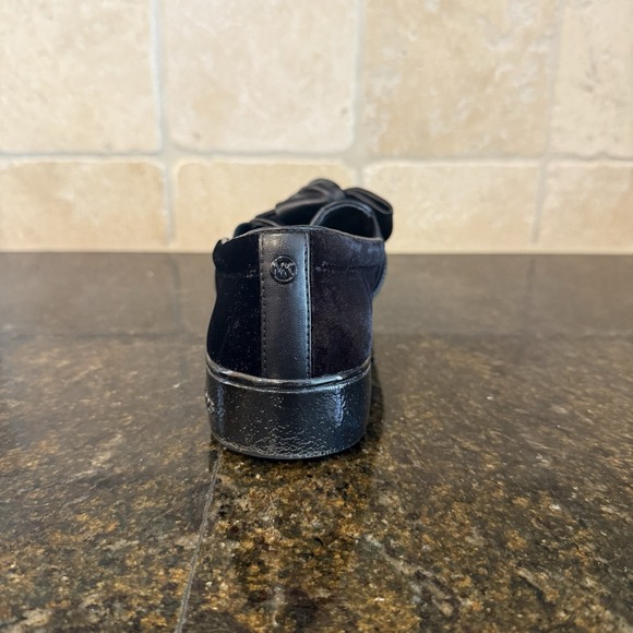 Michael Kors Willa Slip On Shoes Size 6M Black Velvet Bow Detail - Picture 8 of 13